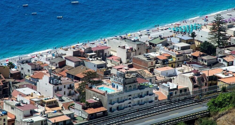 Hotel delle Palme Letojanni Esterno foto