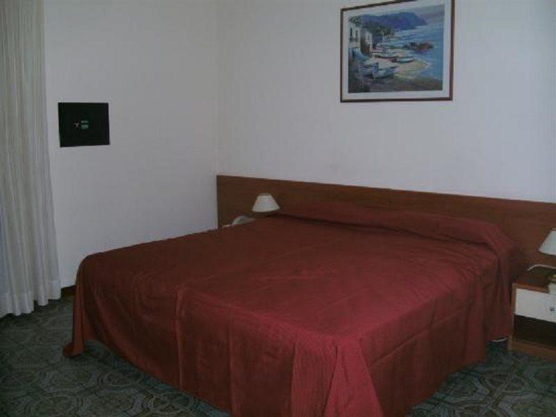 Hotel delle Palme Letojanni Esterno foto