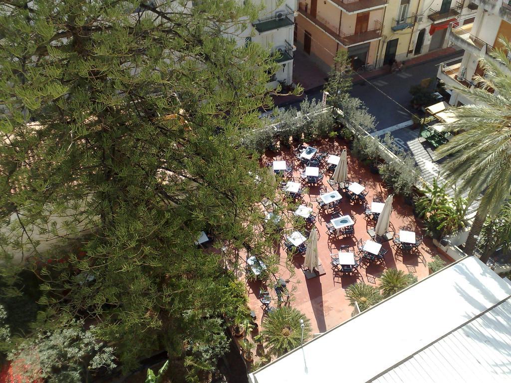 Hotel delle Palme Letojanni Esterno foto