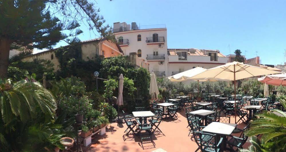 Hotel delle Palme Letojanni Esterno foto