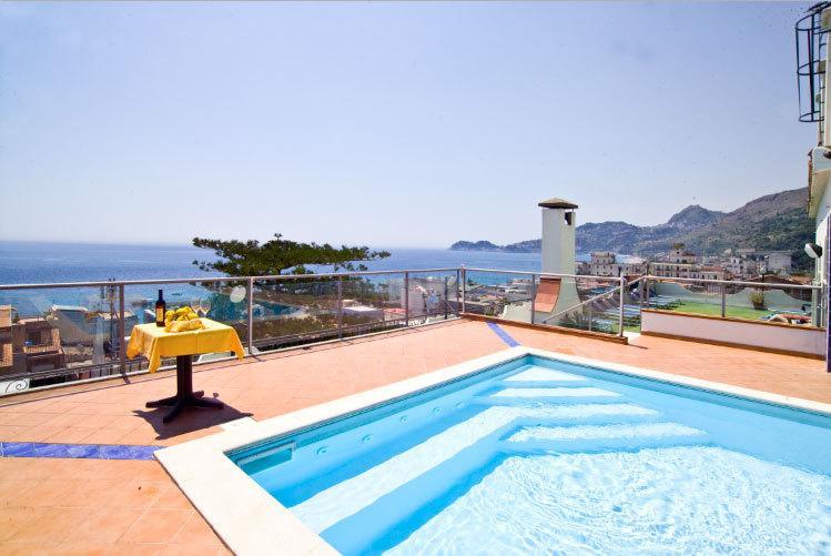 Hotel delle Palme Letojanni Esterno foto