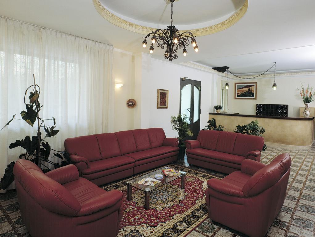 Hotel delle Palme Letojanni Esterno foto
