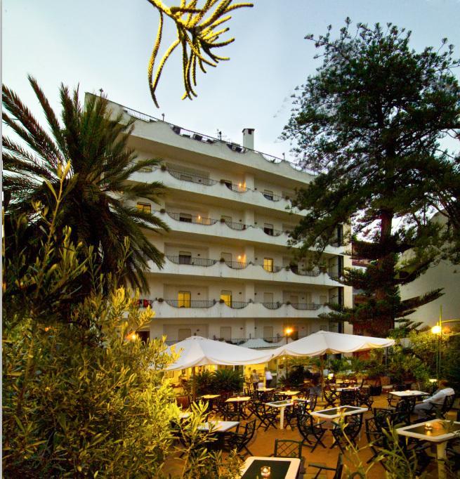 Hotel delle Palme Letojanni Esterno foto