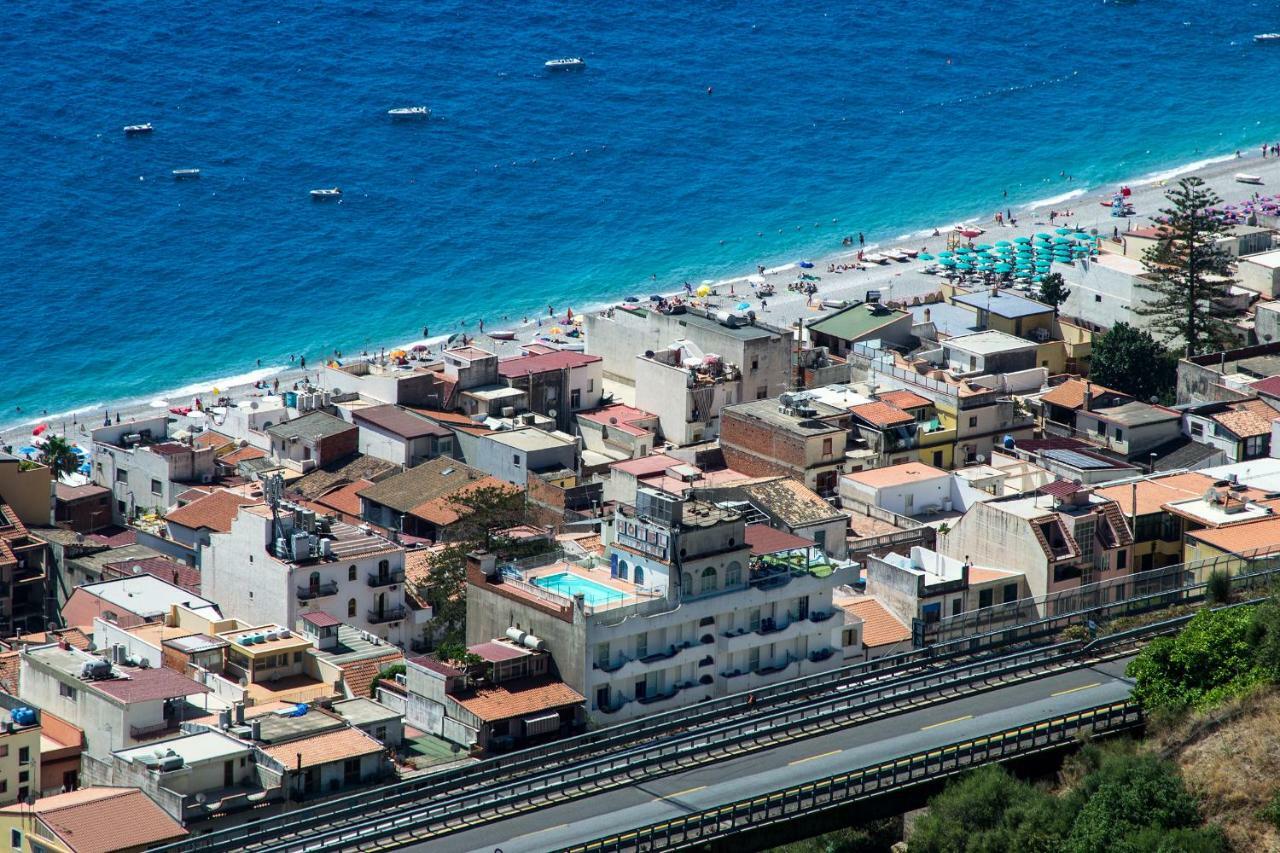 Hotel delle Palme Letojanni Esterno foto
